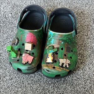 Used Minecraft Themed Kids Crocs -Size J1